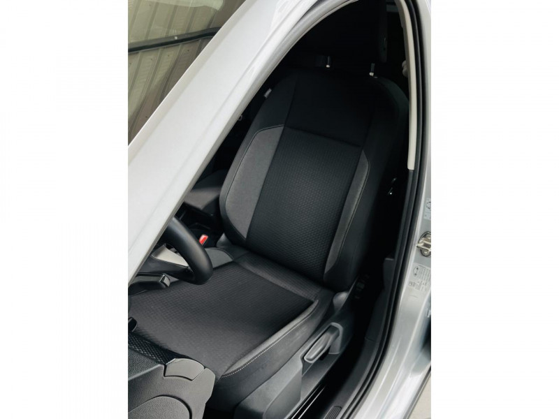 Photo 8 de l'offre de VOLKSWAGEN TAIGO  1.0 TSI 116 DSG7 Life à 19990€ chez Occasions Champenoises