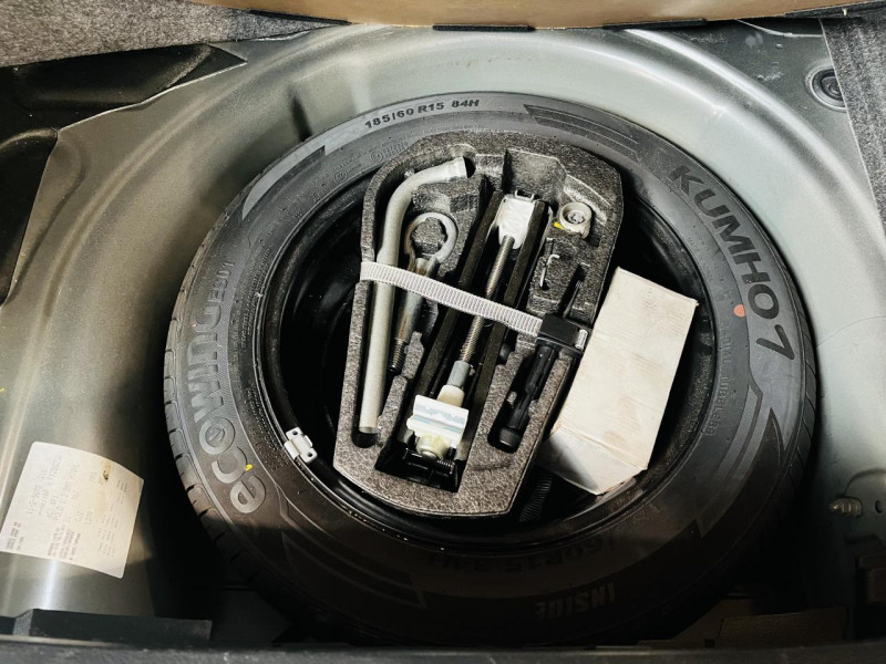 Photo 11 de l'offre de VOLKSWAGEN POLO 1.2 TSI 110 BlueMotion Technology Sportline à 10990€ chez Occasions Champenoises