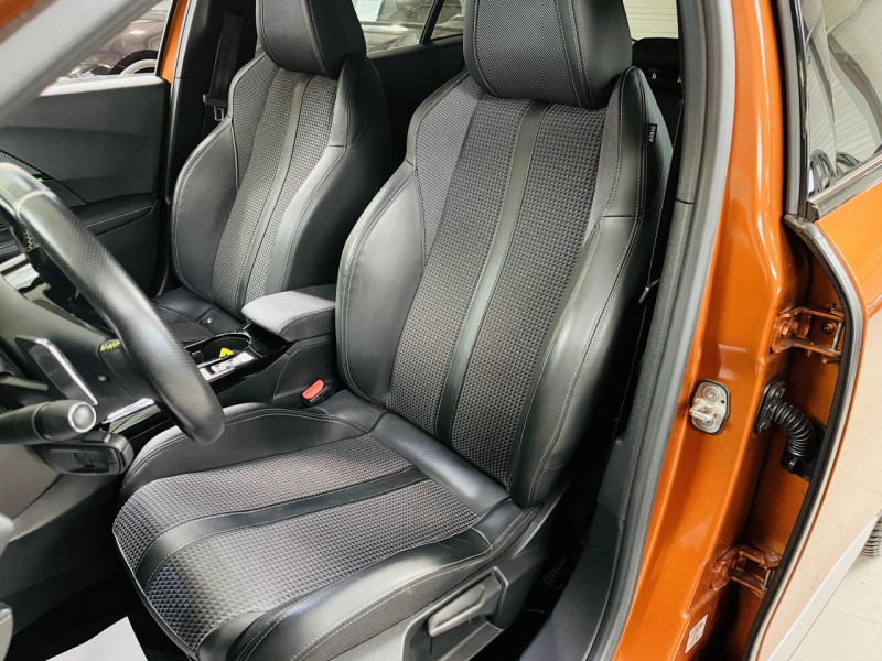 Photo 8 de l'offre de PEUGEOT 2008  BlueHDi 130 S&S EAT8 GT à 16490€ chez Occasions Champenoises