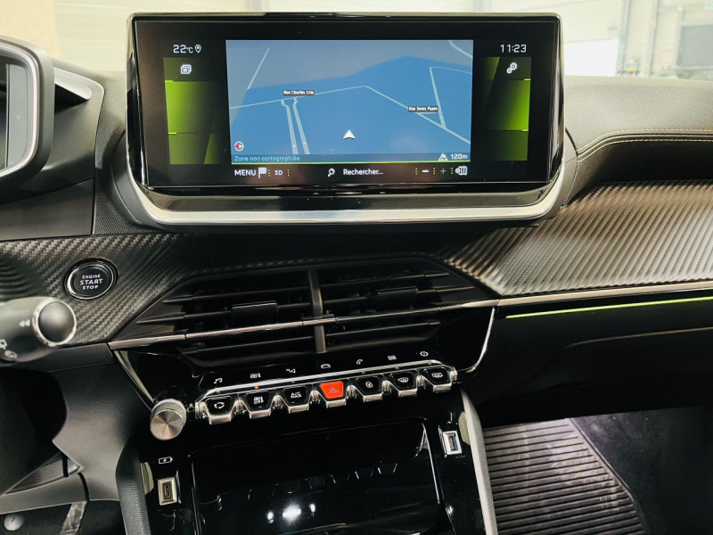 Photo 5 de l'offre de PEUGEOT 2008  BlueHDi 130 S&S EAT8 GT à 16490€ chez Occasions Champenoises