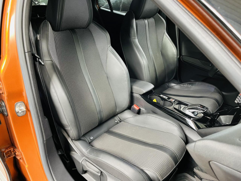 Photo 13 de l'offre de PEUGEOT 2008  BlueHDi 130 S&S EAT8 GT à 16490€ chez Occasions Champenoises