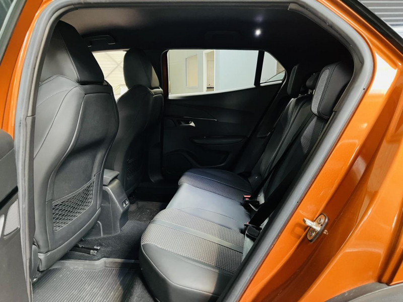 Photo 9 de l'offre de PEUGEOT 2008  BlueHDi 130 S&S EAT8 GT à 16490€ chez Occasions Champenoises