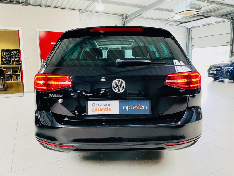 Photo 17 de l'offre de VOLKSWAGEN PASSAT 2.0 TDI 150 BMT DSG7 Carat à 20990€ chez Occasions Champenoises
