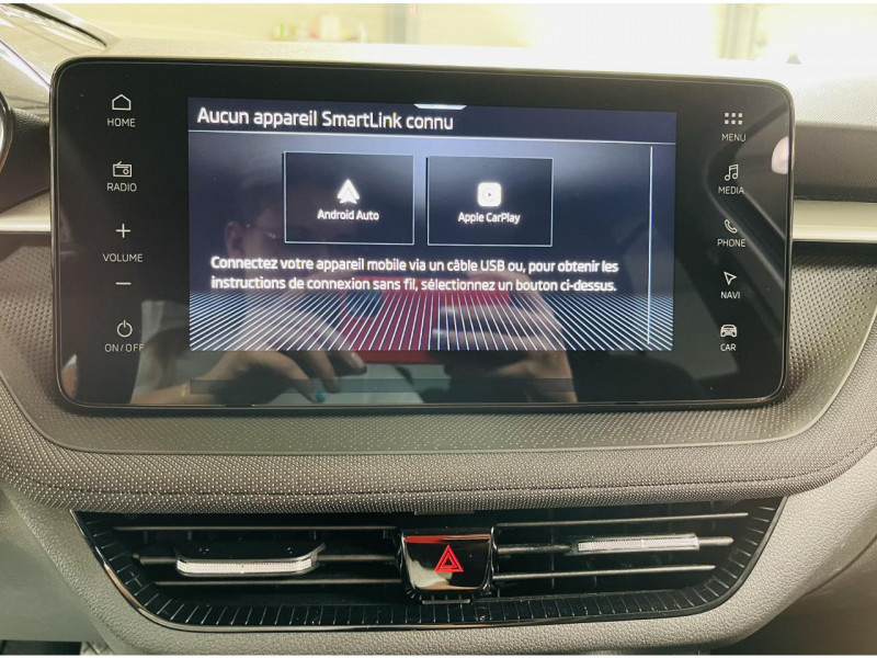 Photo 9 de l'offre de SKODA FABIA  1.0 TSI 95 ch Selection  LOA / 228 e/mois à 16490€ chez Occasions Champenoises