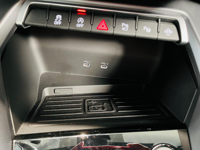 Photo 10 de l'offre de AUDI A3 SPORTBACK 35 TFSI Mild Hybrid 150 S tronic 7 Business Executive - Phase 2 LOA / 399 e/mois à 29990€ chez Occasions Champenoises