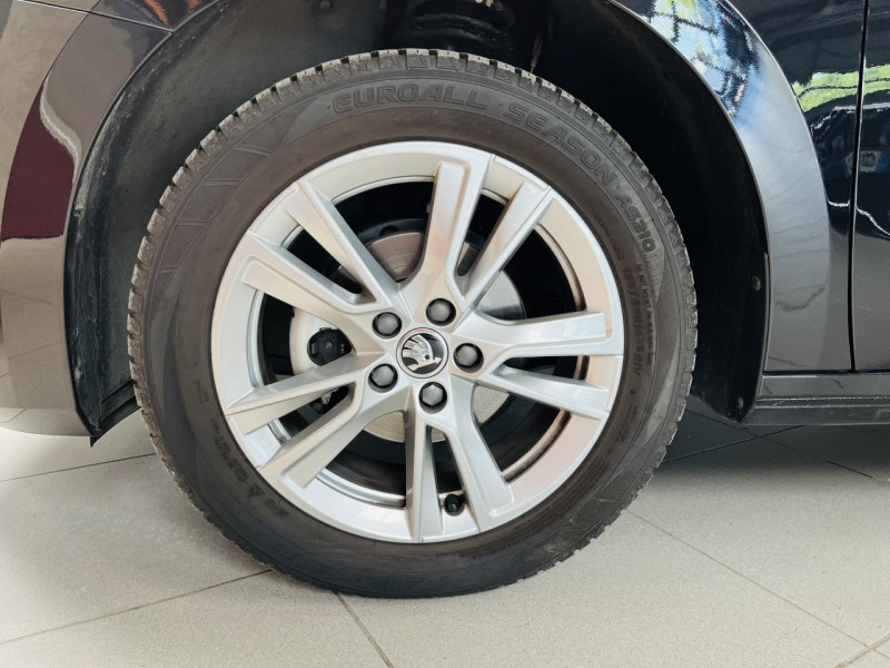 Photo 21 de l'offre de SKODA FABIA  1.0 TSI 95 ch Selection  LOA / 228 e/mois à 16490€ chez Occasions Champenoises