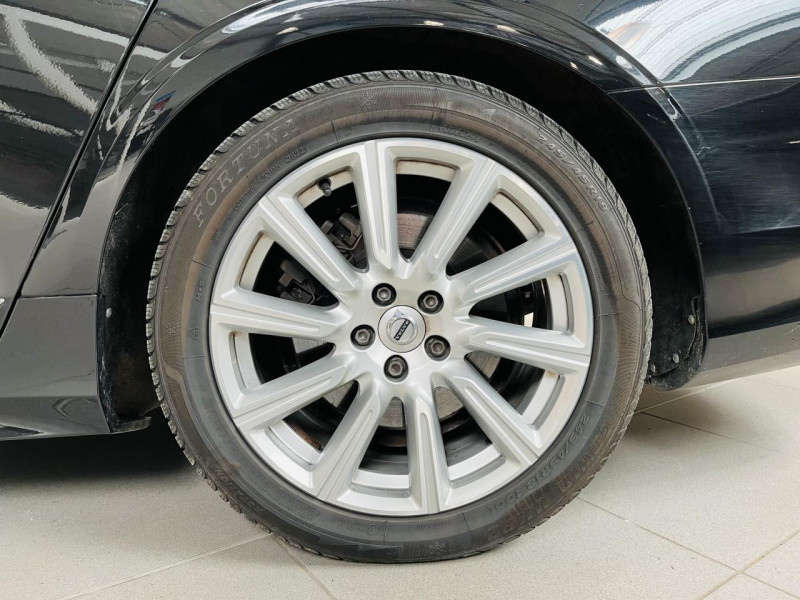Photo 23 de l'offre de VOLVO V90  D4 190 ch Geartronic 8 Inscription à 26490€ chez Occasions Champenoises
