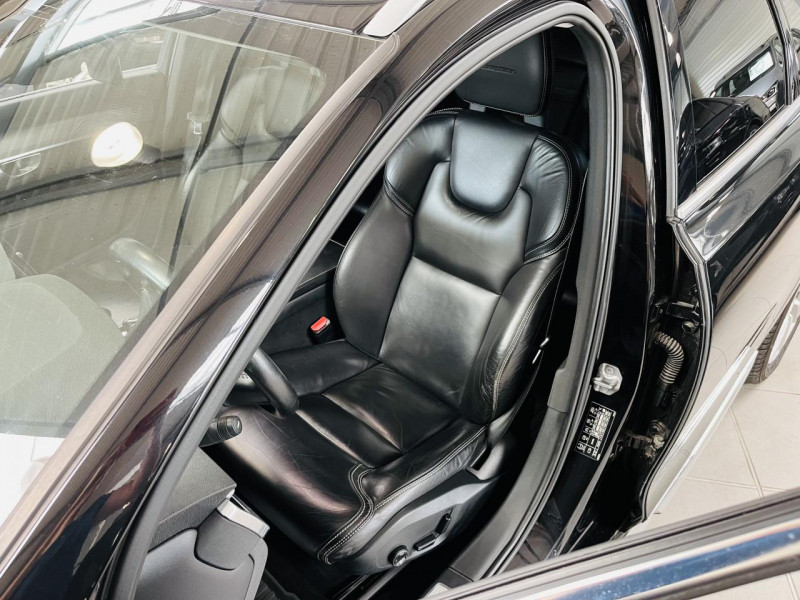 Photo 9 de l'offre de VOLVO V90  D4 190 ch Geartronic 8 Inscription à 26490€ chez Occasions Champenoises
