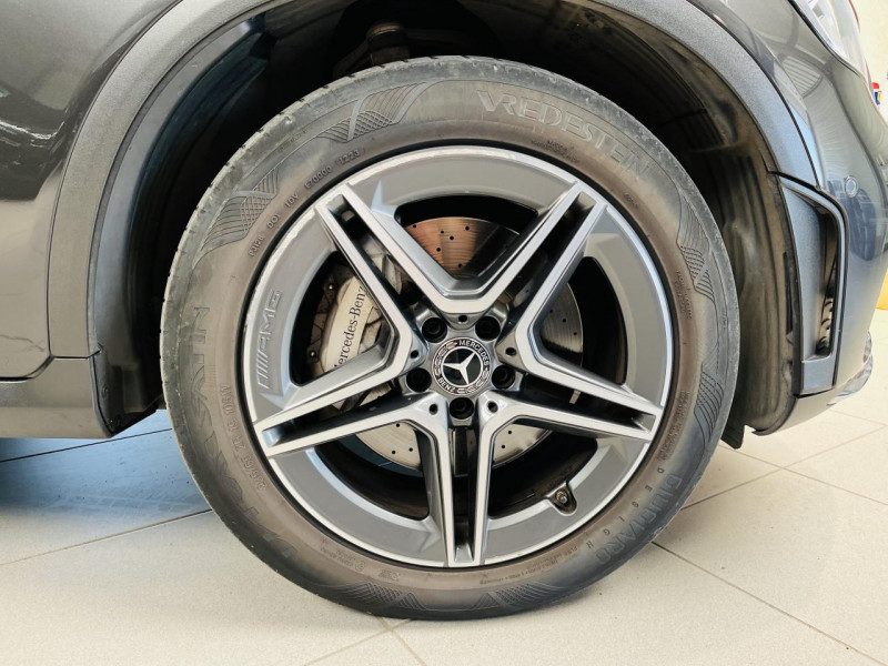 Photo 23 de l'offre de MERCEDES-BENZ GLC COUPE 200 d 9G-Tronic 4Matic AMG Line à 33990€ chez Occasions Champenoises
