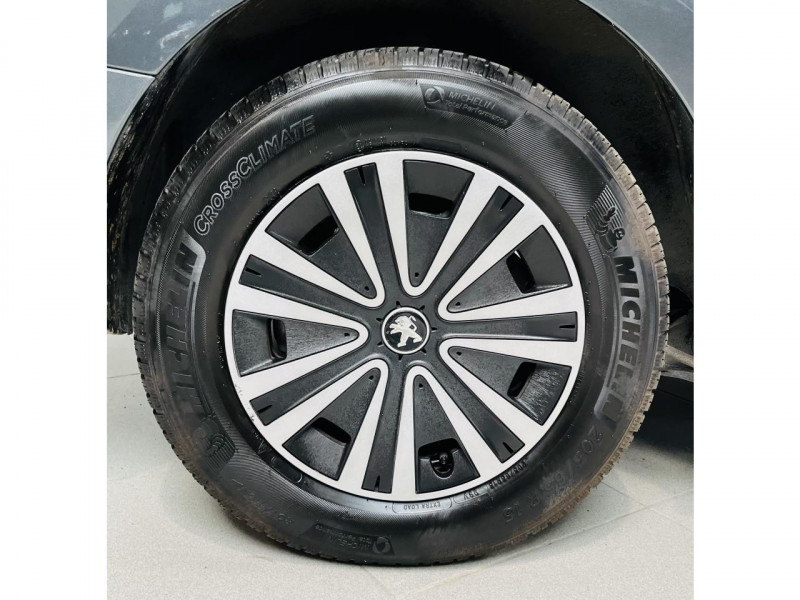 Photo 18 de l'offre de PEUGEOT PARTNER 1.6 BlueHDi 100ch S&S ETG6 Active à 13990€ chez Occasions Champenoises