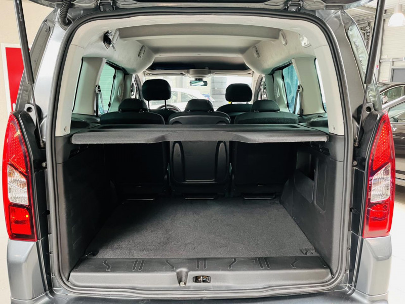 Photo 10 de l'offre de PEUGEOT PARTNER 1.6 BlueHDi 100ch S&S ETG6 Active à 13990€ chez Occasions Champenoises