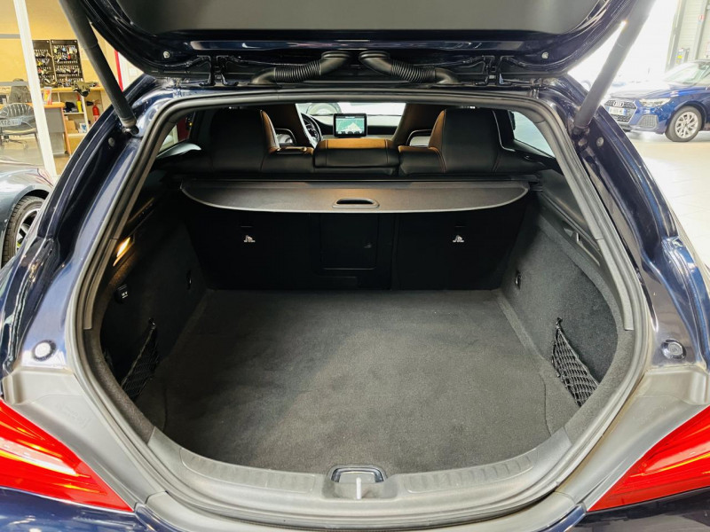 Photo 12 de l'offre de MERCEDES-BENZ CLA SHOOTING BRAKE 250 7-G DCT 4Matic Launch Edition à 22490€ chez Occasions Champenoises