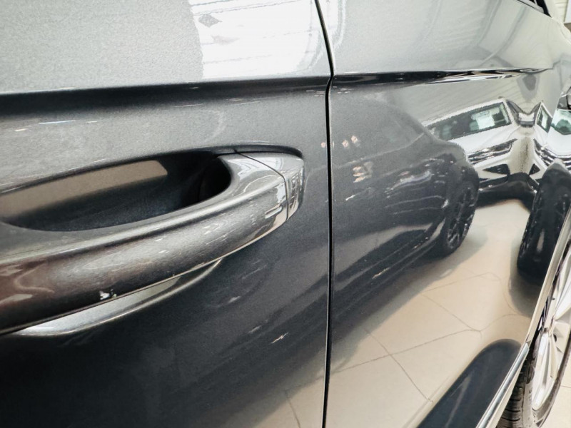 Photo 20 de l'offre de VOLKSWAGEN T-ROC 2.0 TDI 150 Start/Stop DSG7 Style à 23990€ chez Occasions Champenoises