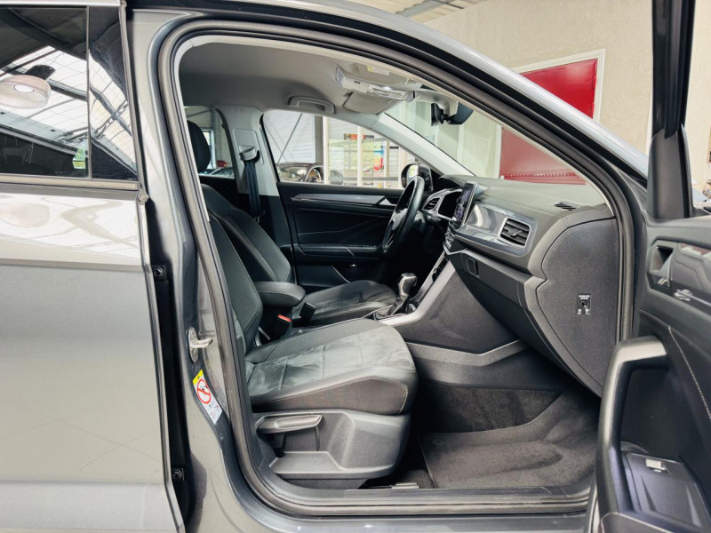 Photo 17 de l'offre de VOLKSWAGEN T-ROC 2.0 TDI 150 Start/Stop DSG7 Style à 23990€ chez Occasions Champenoises