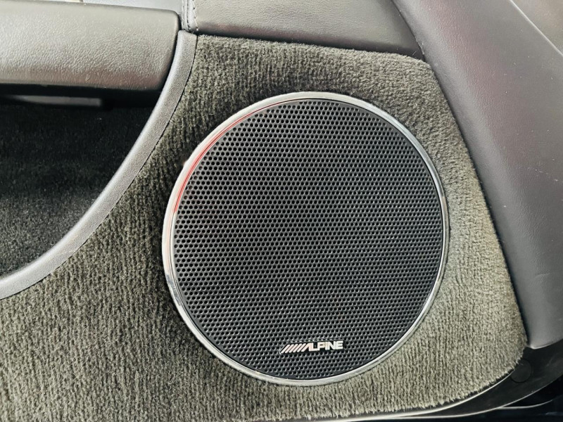 Photo 11 de l'offre de JAGUAR XK  Coupé V8 3.5 258 BVA 6 à 23990€ chez Occasions Champenoises