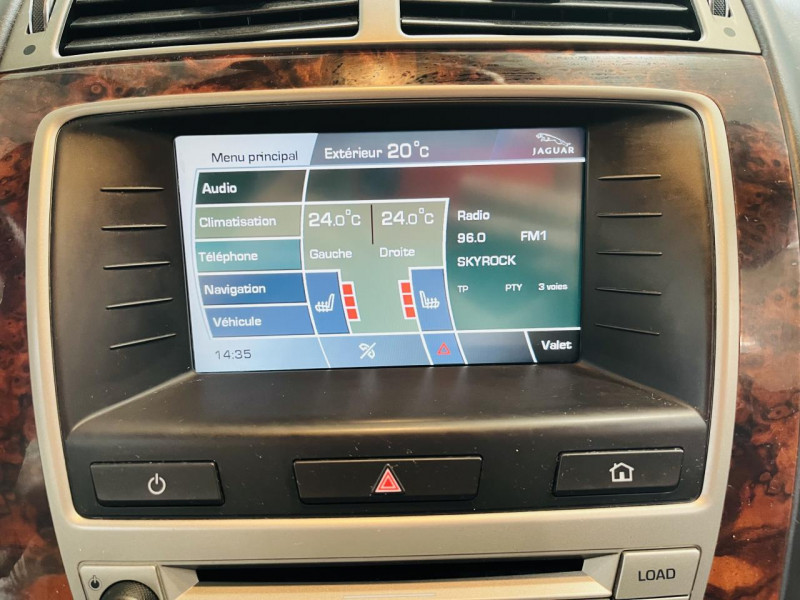 Photo 7 de l'offre de JAGUAR XK  Coupé V8 3.5 258 BVA 6 à 23990€ chez Occasions Champenoises