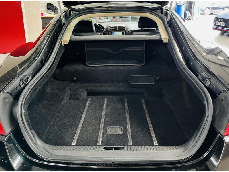 Photo 13 de l'offre de JAGUAR XK  Coupé V8 3.5 258 BVA 6 à 23990€ chez Occasions Champenoises