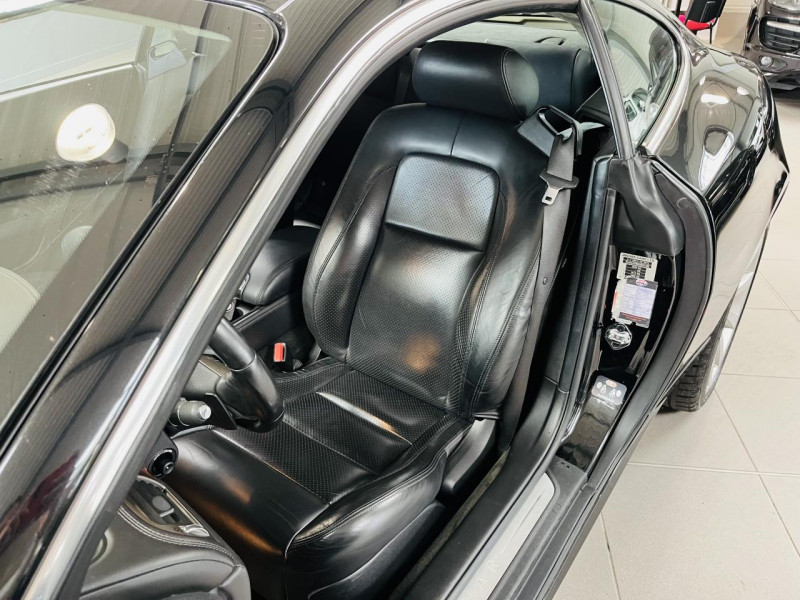 Photo 8 de l'offre de JAGUAR XK  Coupé V8 3.5 258 BVA 6 à 23990€ chez Occasions Champenoises