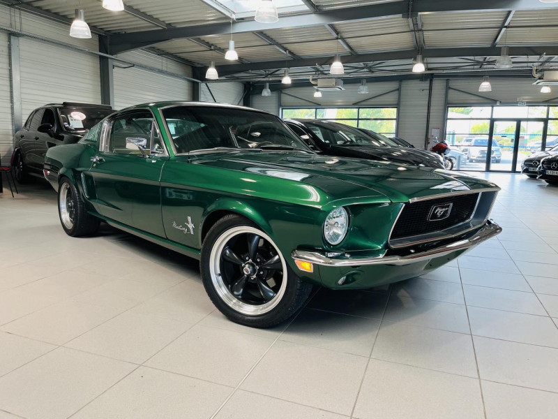 Ford MUSTANG FASTBACK V8 302ci 290HP BVM 5 ESSENCE Vert métallisé Occasion à vendre