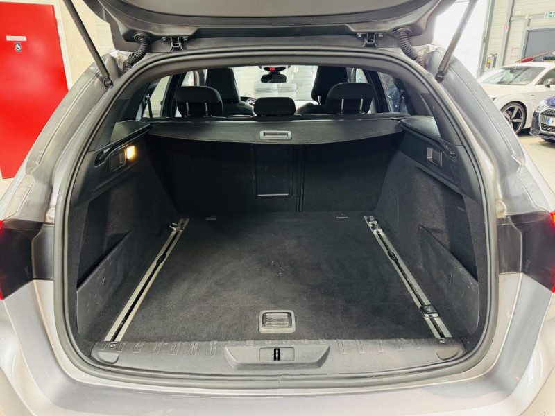 Photo 12 de l'offre de PEUGEOT 308 SW 1.5 BlueHDi 130ch S&S GT Line à 12990€ chez Occasions Champenoises