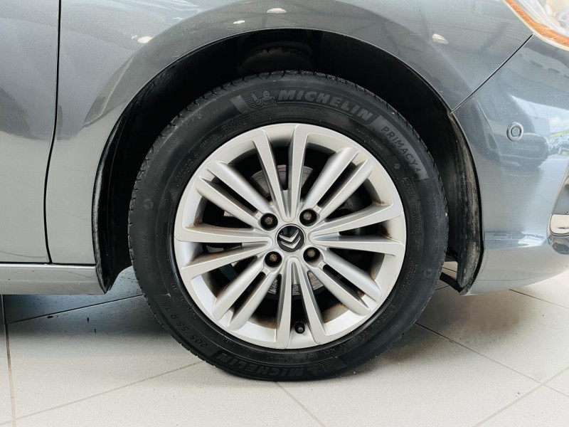 Photo 21 de l'offre de CITROEN C4  VTi 120 Exclusive à 6990€ chez Occasions Champenoises