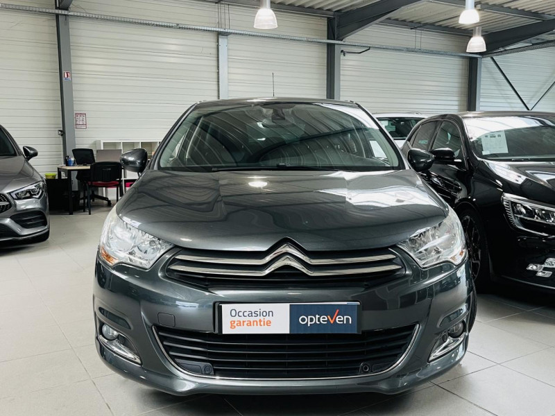 Photo 2 de l'offre de CITROEN C4  VTi 120 Exclusive à 6990€ chez Occasions Champenoises