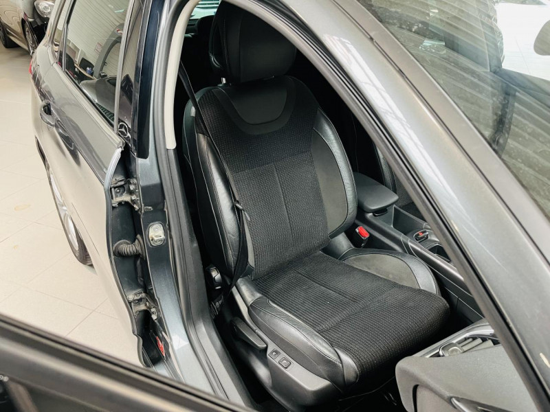 Photo 14 de l'offre de CITROEN C4  VTi 120 Exclusive à 6990€ chez Occasions Champenoises