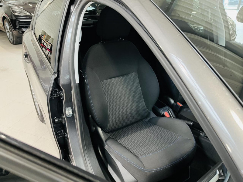 Photo 14 de l'offre de PEUGEOT 208  BlueHDi 100ch S&S BVM5 Signature à 9990€ chez Occasions Champenoises