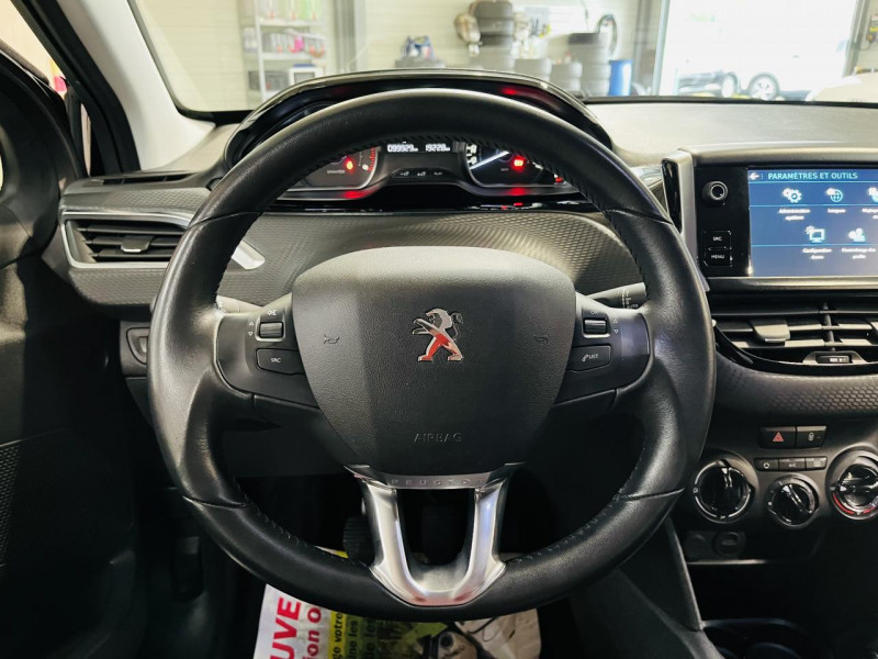 Photo 4 de l'offre de PEUGEOT 208  BlueHDi 100ch S&S BVM5 Signature à 9990€ chez Occasions Champenoises