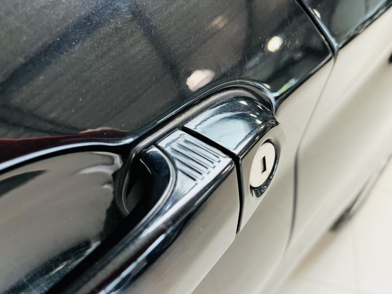 Photo 18 de l'offre de BMW SERIE 2 CABRIOLET Cabriolet 220d 190 ch F23 M Sport BVA 8 à 21990€ chez Occasions Champenoises