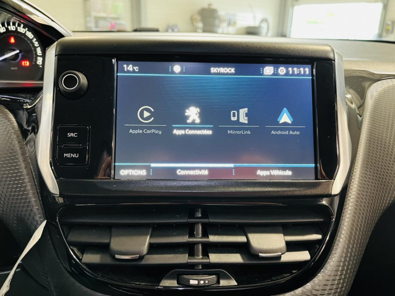 Photo 7 de l'offre de PEUGEOT 208  BlueHDi 100ch S&S BVM5 Signature à 9990€ chez Occasions Champenoises