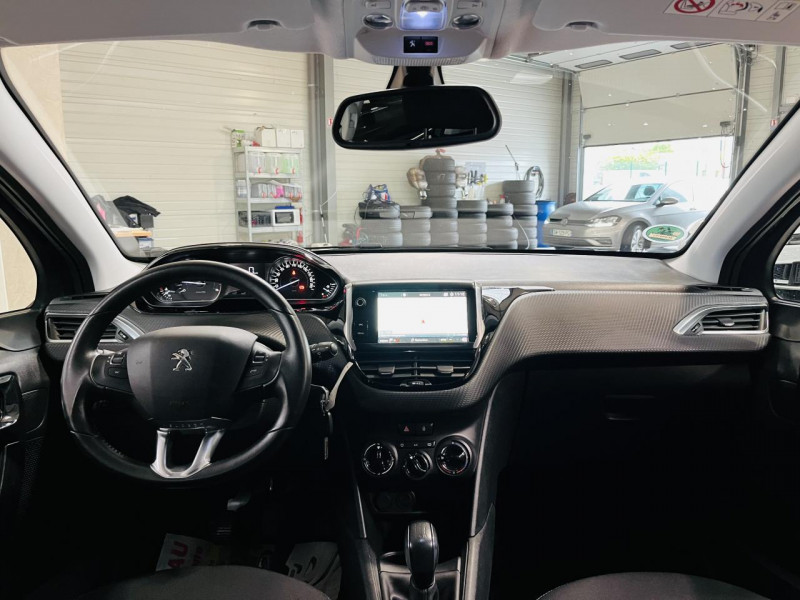 Photo 3 de l'offre de PEUGEOT 208  BlueHDi 100ch S&S BVM5 Signature à 9990€ chez Occasions Champenoises