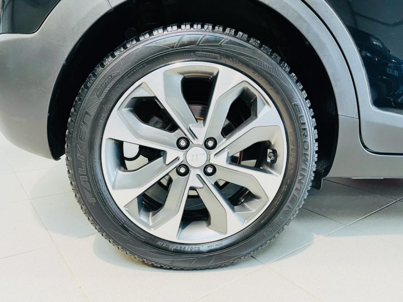 Photo 24 de l'offre de KIA STONIC  1.6 CRDi 115 ch ISG Premium à 13990€ chez Occasions Champenoises