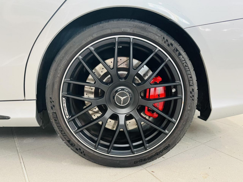 Photo 22 de l'offre de MERCEDES-BENZ Classe C Break 4.0 63 S 510 AMG Speedshift à 46990€ chez Occasions Champenoises