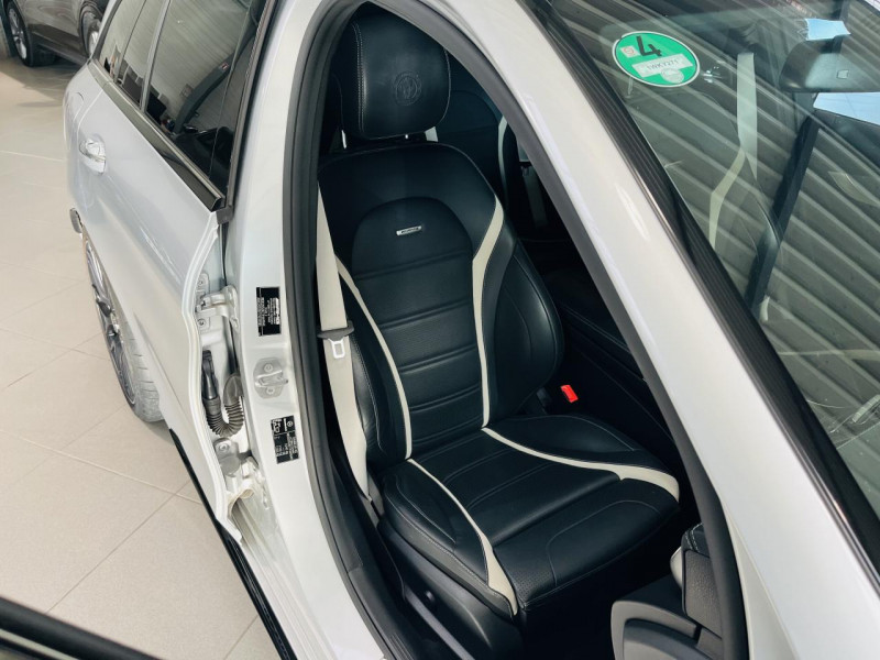 Photo 16 de l'offre de MERCEDES-BENZ Classe C Break 4.0 63 S 510 AMG Speedshift à 46990€ chez Occasions Champenoises