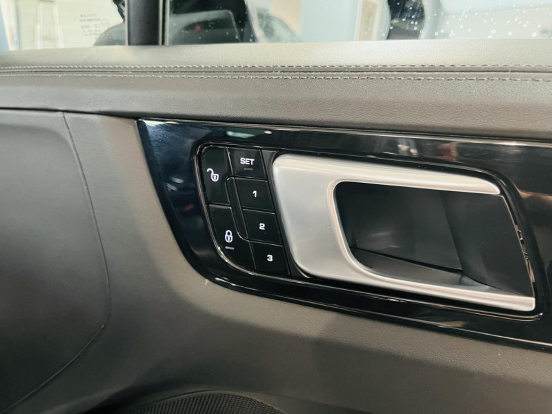 Photo 23 de l'offre de PORSCHE CAYENNE S 2.9i V6 440 Tiptronic à 59990€ chez Occasions Champenoises