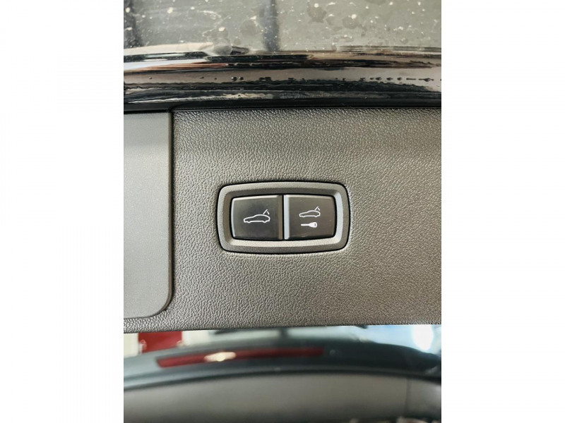 Photo 19 de l'offre de PORSCHE CAYENNE S 2.9i V6 440 Tiptronic à 59990€ chez Occasions Champenoises