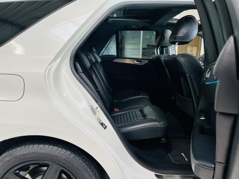 Photo 18 de l'offre de MERCEDES-BENZ GLE  500 e 7G-Tronic Plus 4Matic Sportline à 36990€ chez Occasions Champenoises