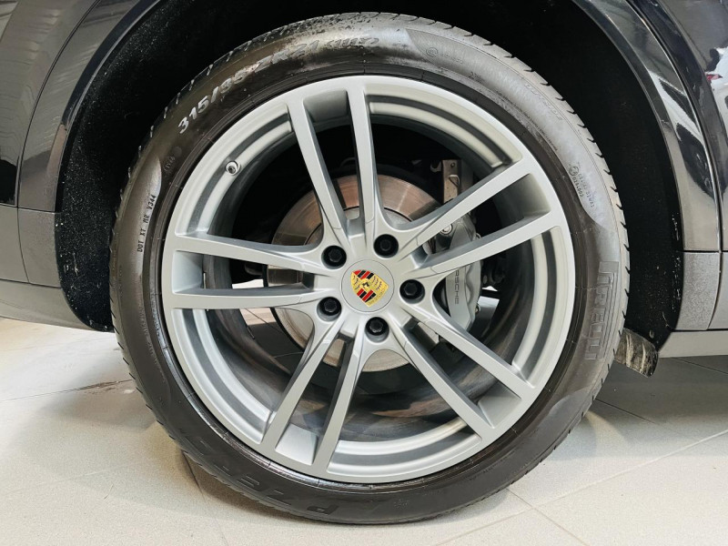 Photo 30 de l'offre de PORSCHE CAYENNE S 2.9i V6 440 Tiptronic à 59990€ chez Occasions Champenoises