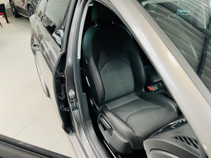 Photo 13 de l'offre de SEAT LEON ST 1.4 TSI 150 Start/Stop ACT FR DSG7 à 14490€ chez Occasions Champenoises