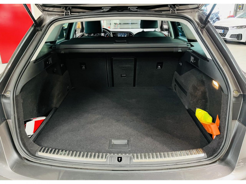 Photo 10 de l'offre de SEAT LEON ST 1.4 TSI 150 Start/Stop ACT FR DSG7 à 14490€ chez Occasions Champenoises