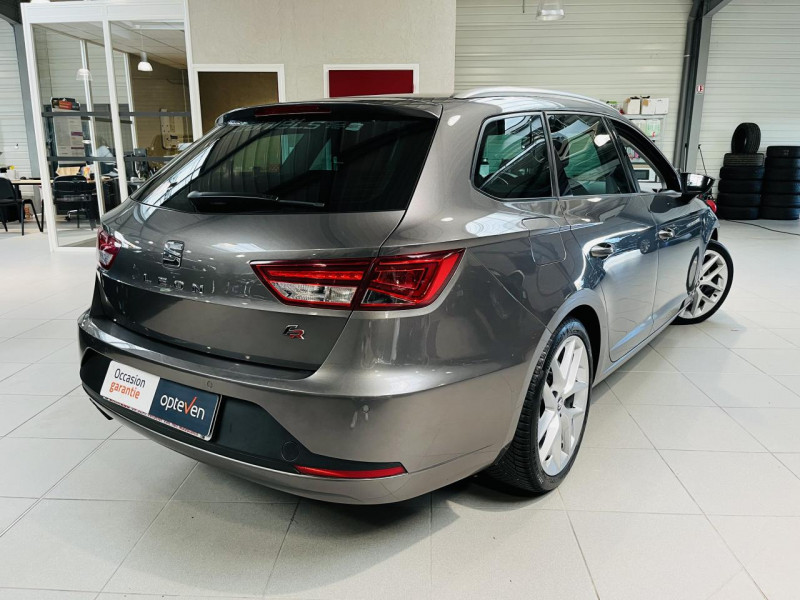 Photo 16 de l'offre de SEAT LEON ST 1.4 TSI 150 Start/Stop ACT FR DSG7 à 14490€ chez Occasions Champenoises