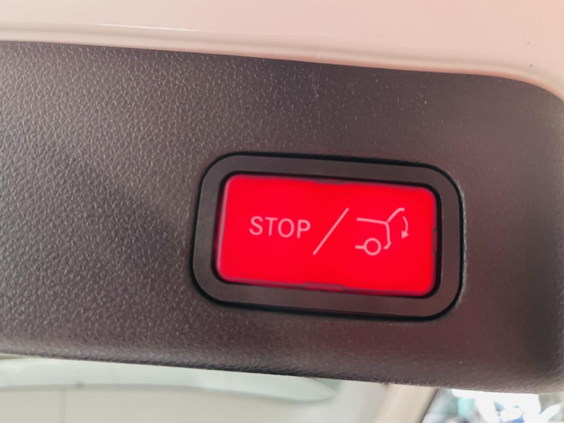 Photo 16 de l'offre de MERCEDES-BENZ GLE 350 d 9G-Tronic  Sportline 4-Matic à 34490€ chez Occasions Champenoises