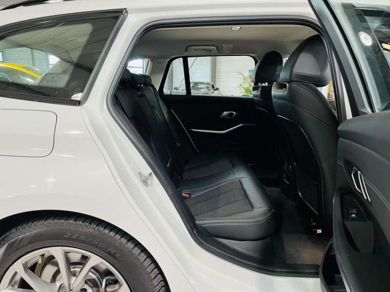 Photo 16 de l'offre de BMW SERIE 3 TOURING   320d 190 ch BVA8 G21 Business Design à 28490€ chez Occasions Champenoises