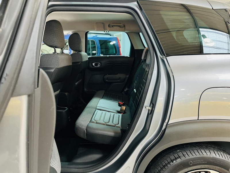 Photo 13 de l'offre de CITROEN C3 AIRCROSS BlueHDi 120 S&S EAT6 Shine à 14990€ chez Occasions Champenoises