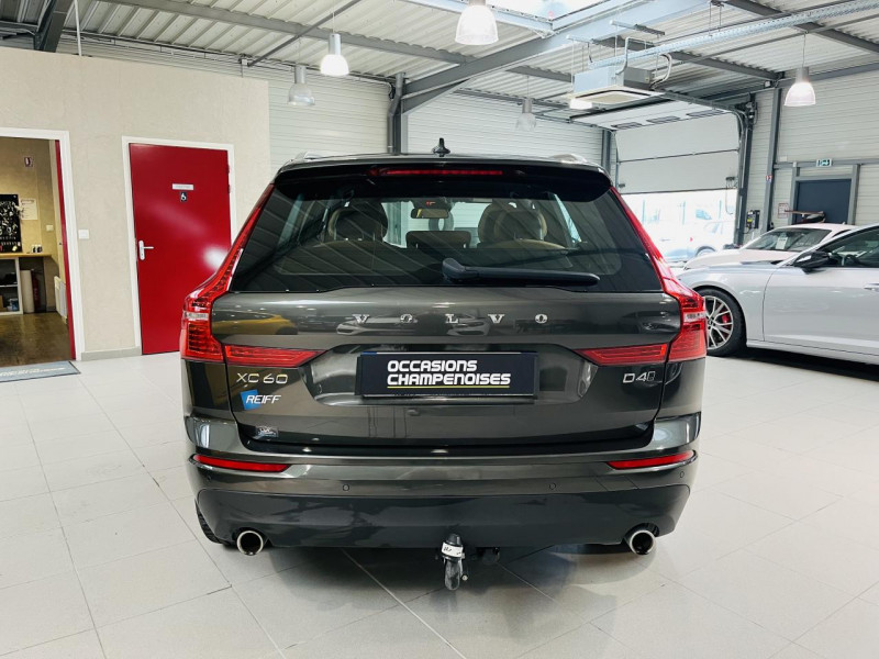 Photo 19 de l'offre de VOLVO XC60 BUSINESS  D4 AWD 190 ch Geatronic8 Business Executive à 26990€ chez Occasions Champenoises