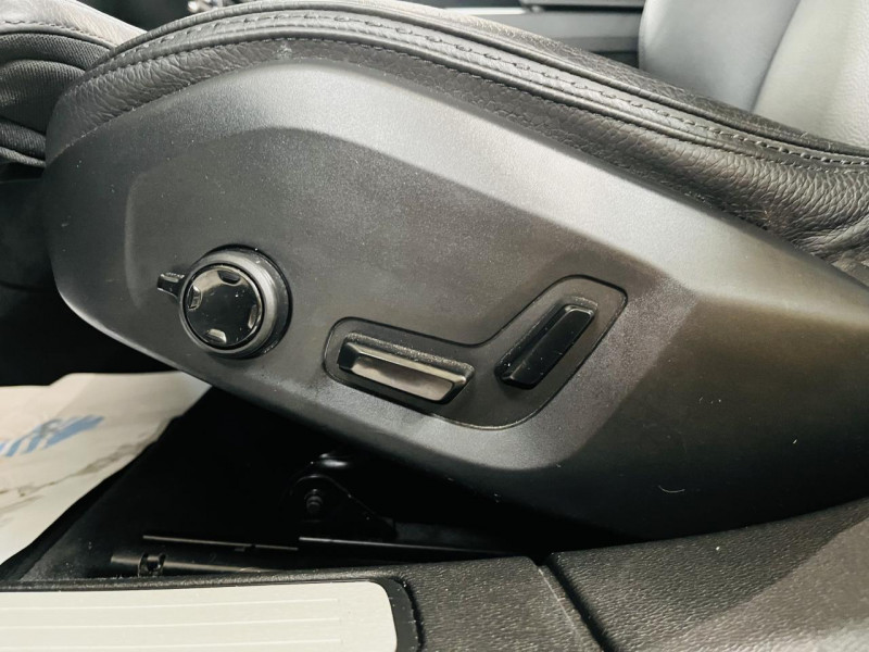 Photo 11 de l'offre de VOLVO V60 CROSS COUNTRY  D3 AWD 150 ch Geartronic 8 Pro à 33990€ chez Occasions Champenoises