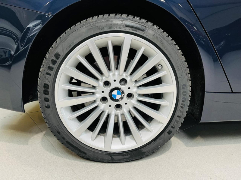 Photo 23 de l'offre de BMW SERIE 4 GRAN COUPE   440i xDrive 326 ch F36 Luxury BVA 8 à 29990€ chez Occasions Champenoises