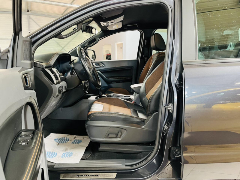Photo 11 de l'offre de FORD RANGER DOUBLE CABINE  3.2 TDCi 200 4X4 BVA6 WILDTRAK à 29990€ chez Occasions Champenoises