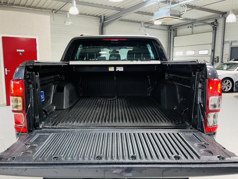 Photo 14 de l'offre de FORD RANGER DOUBLE CABINE  3.2 TDCi 200 4X4 BVA6 WILDTRAK à 29990€ chez Occasions Champenoises